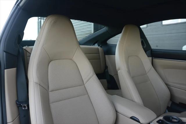 2021 Porsche 911 Carrera
