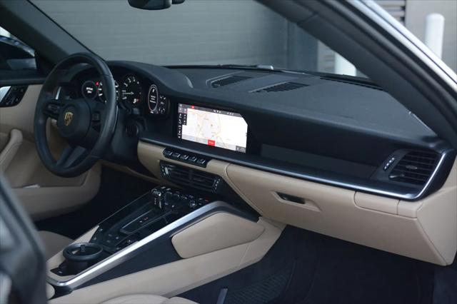 2021 Porsche 911 Carrera