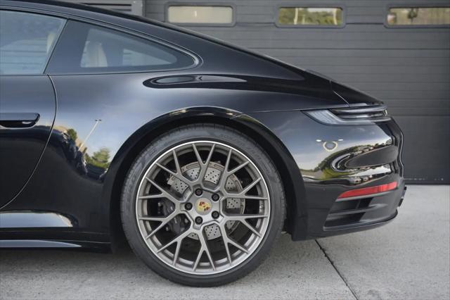 2021 Porsche 911 Carrera