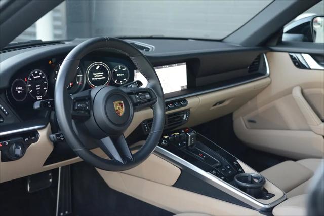 2021 Porsche 911 Carrera