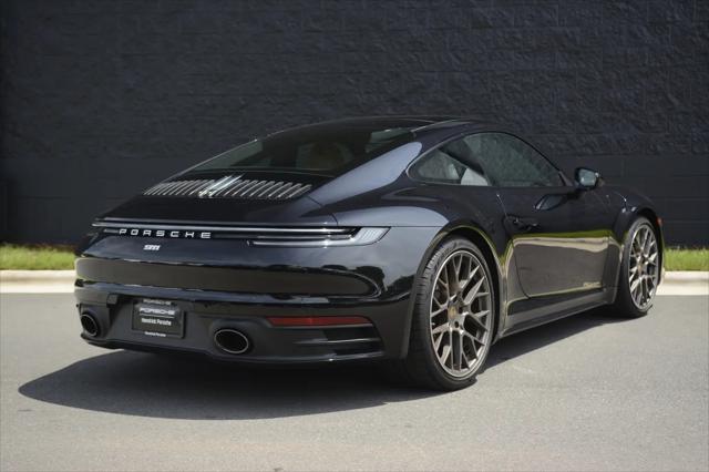 2021 Porsche 911 Carrera