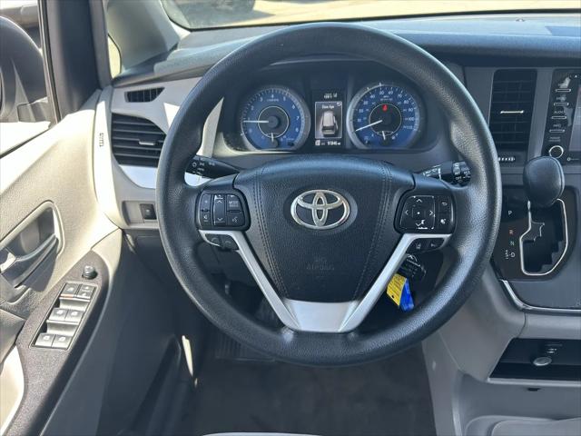 2018 Toyota Sienna LE 8 Passenger