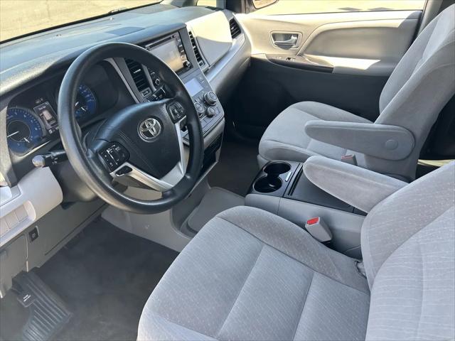 2018 Toyota Sienna LE 8 Passenger