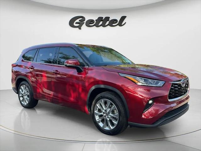 2022 Toyota Highlander Hybrid Limited