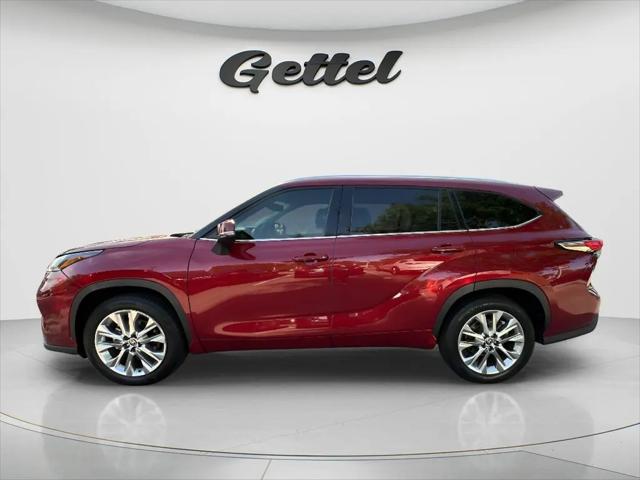 2022 Toyota Highlander Hybrid Limited