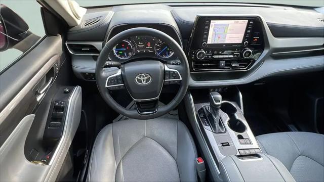 2022 Toyota Highlander Hybrid Limited