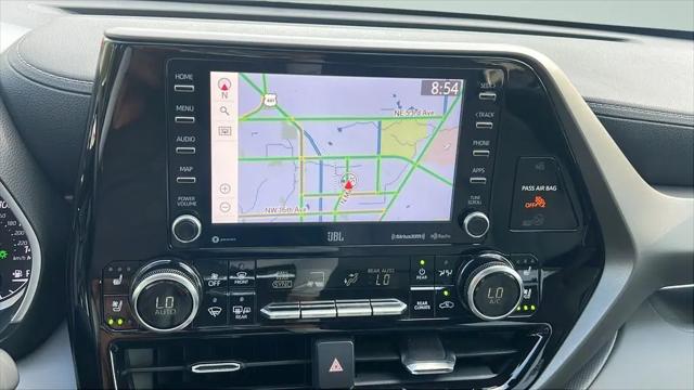 2022 Toyota Highlander Hybrid Limited