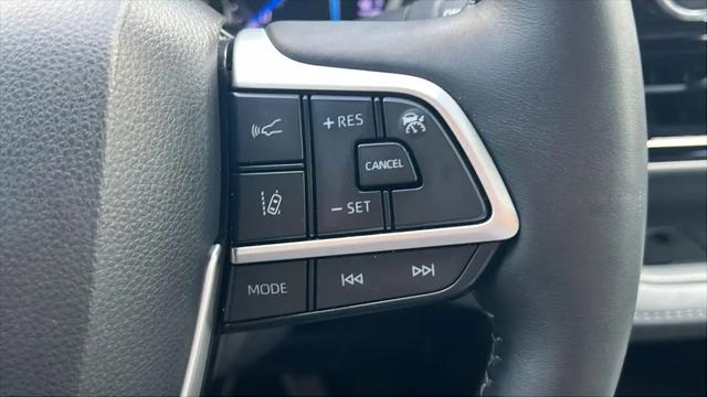 2022 Toyota Highlander Hybrid Limited