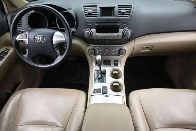 2012 Toyota Highlander SE V6