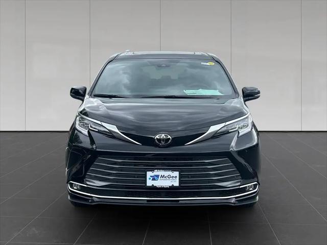 2026 Toyota Sienna Limited