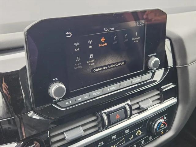 2025 Nissan Pathfinder SV FWD