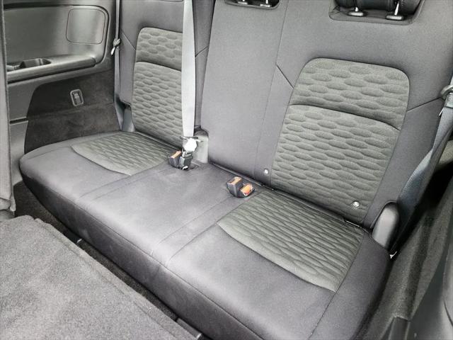 2025 Nissan Pathfinder SV FWD