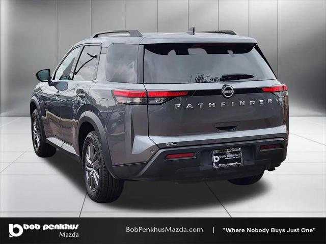 2025 Nissan Pathfinder SV FWD
