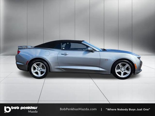 2023 Chevrolet Camaro RWD Convertible 1LT