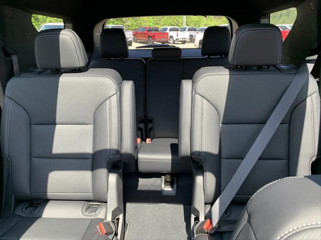 2025 Chevrolet Traverse FWD LT