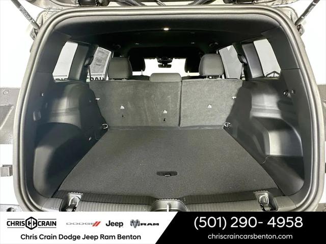 2026 Jeep Cherokee Laredo 4x4