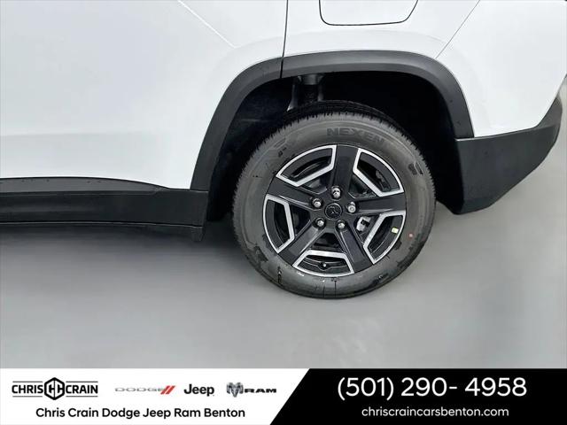 2026 Jeep Cherokee Laredo 4x4