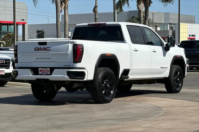 2026 GMC Sierra 2500HD Crew Cab, Standard Bed, AT4, 4WD