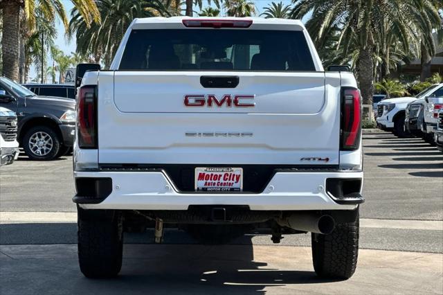 2026 GMC Sierra 2500HD Crew Cab, Standard Bed, AT4, 4WD