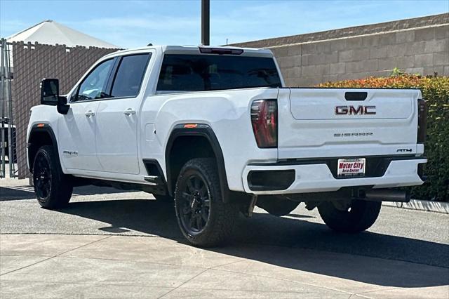 2026 GMC Sierra 2500HD Crew Cab, Standard Bed, AT4, 4WD