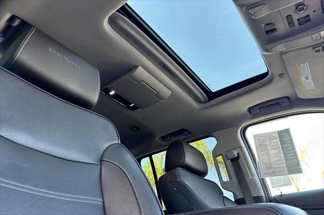 2020 GMC Yukon XL 4WD Denali