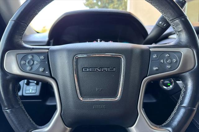 2020 GMC Yukon XL 4WD Denali