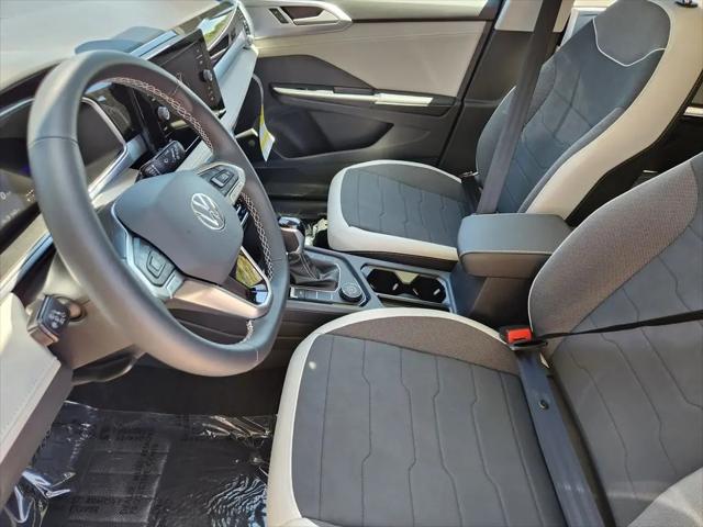 2026 Volkswagen Taos SE