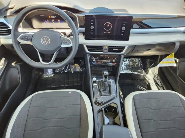 2026 Volkswagen Taos SE