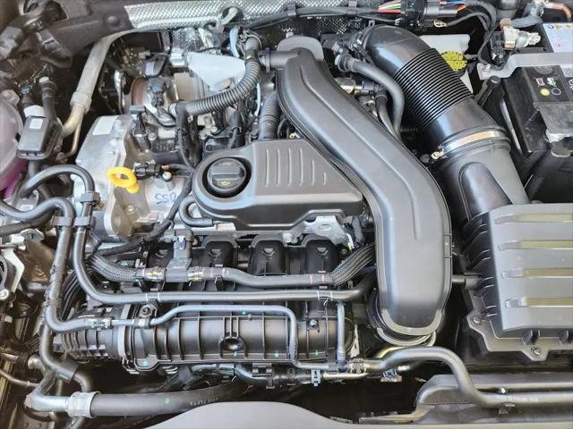 2026 Volkswagen Taos SE