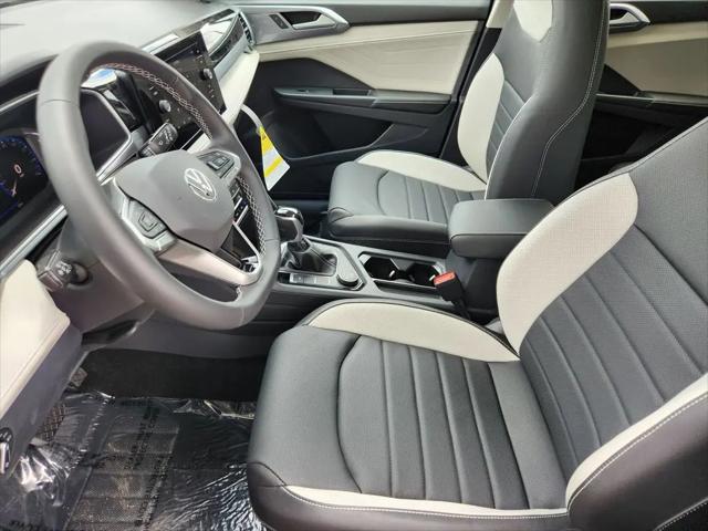 2026 Volkswagen Taos SEL