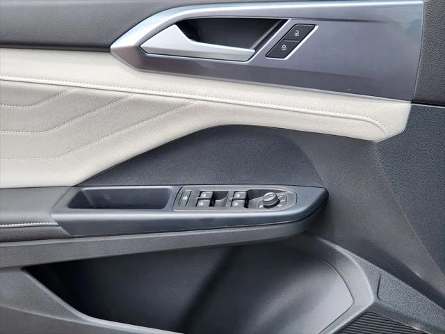 2026 Volkswagen Taos SEL
