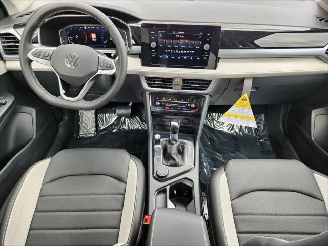 2026 Volkswagen Taos SEL
