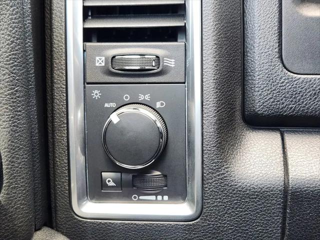 2024 Ram 1500 Classic Warlock Crew Cab 4x4 5'7" Box