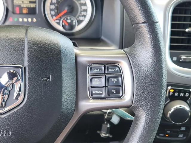 2024 Ram 1500 Classic Warlock Crew Cab 4x4 5'7" Box