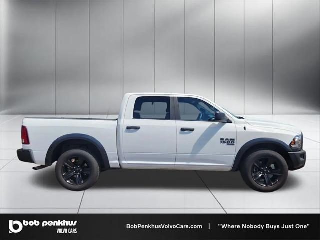2024 Ram 1500 Classic Warlock Crew Cab 4x4 5'7" Box