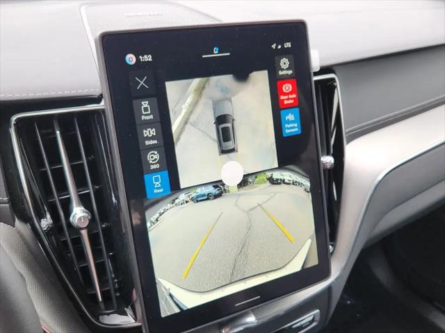 2026 Volvo XC60 Plug-In Hybrid Black Edition Ultra, T8 AWD Electric/Gasoline, Dark