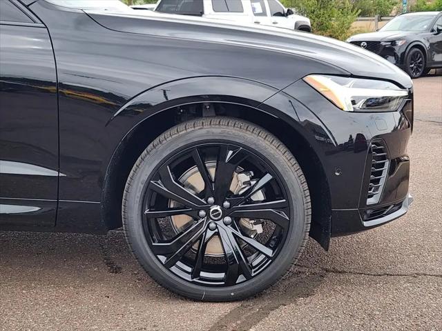 2026 Volvo XC60 Plug-In Hybrid Black Edition Ultra, T8 AWD Electric/Gasoline, Dark