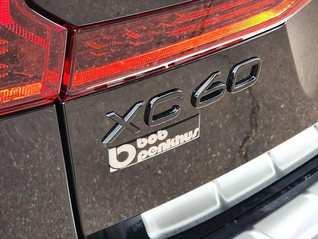 2026 Volvo XC60 Plug-In Hybrid Black Edition Ultra, T8 AWD Electric/Gasoline, Dark