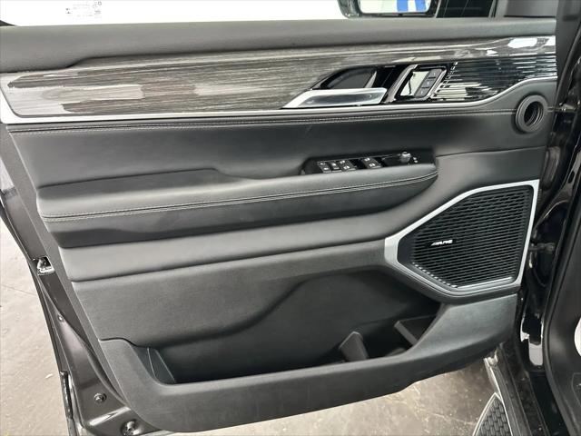 2022 Jeep Wagoneer Series III 4x4