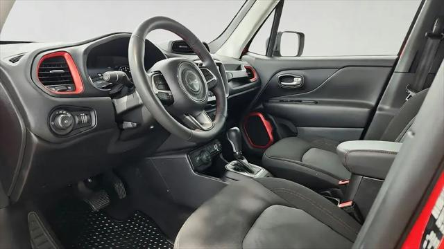 2023 Jeep Renegade Trailhawk 4x4