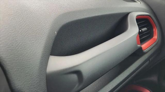 2023 Jeep Renegade Trailhawk 4x4