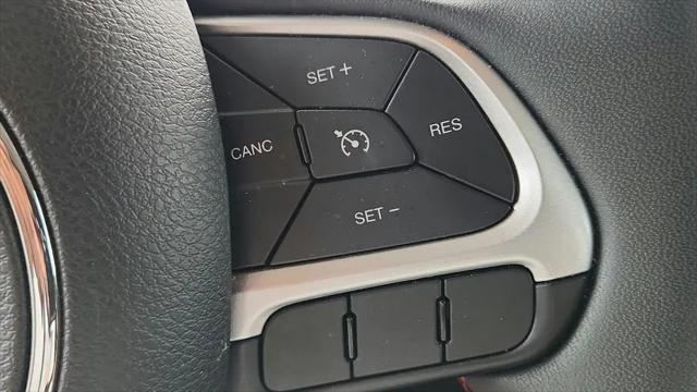 2023 Jeep Renegade Trailhawk 4x4