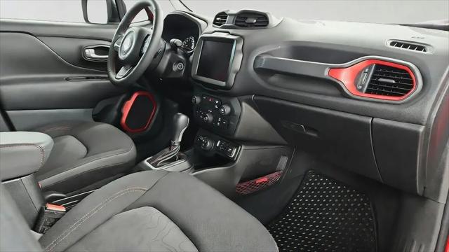 2023 Jeep Renegade Trailhawk 4x4