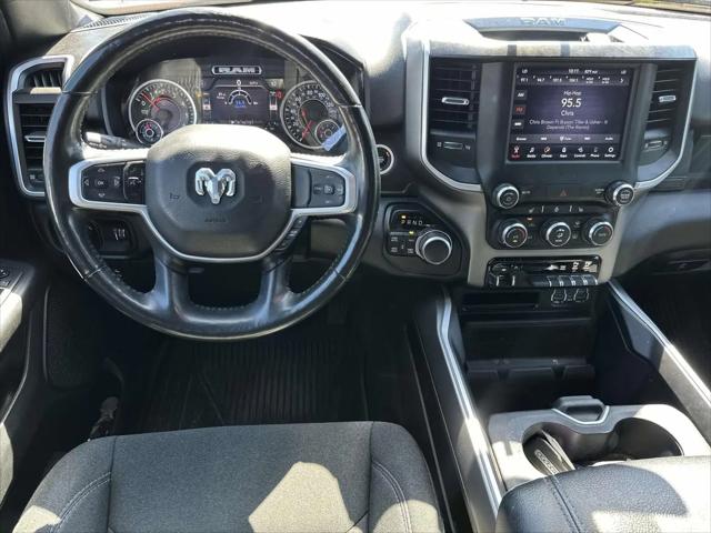 2020 Ram 1500 Big Horn Crew Cab 4x4 5'7" Box