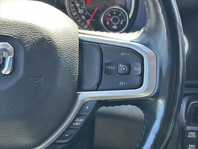 2020 Ram 1500 Big Horn Crew Cab 4x4 5'7" Box