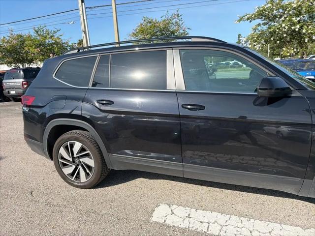 2024 Volkswagen Atlas 2.0T SE w/Technology