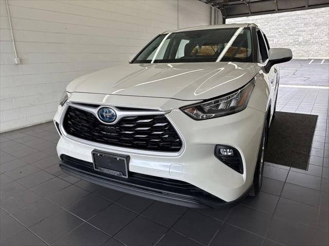 2020 Toyota Highlander Hybrid LE