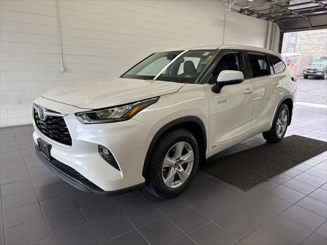 2020 Toyota Highlander Hybrid LE