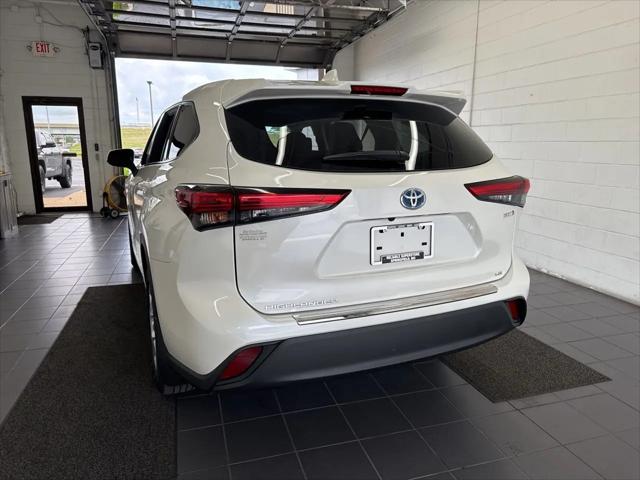 2020 Toyota Highlander Hybrid LE