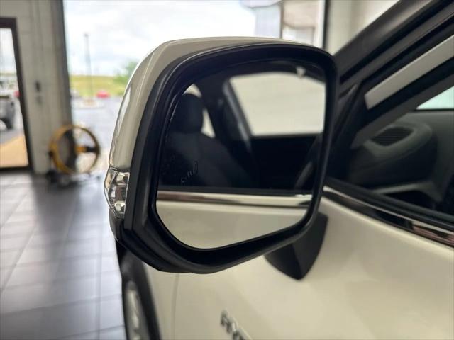 2020 Toyota Highlander Hybrid LE